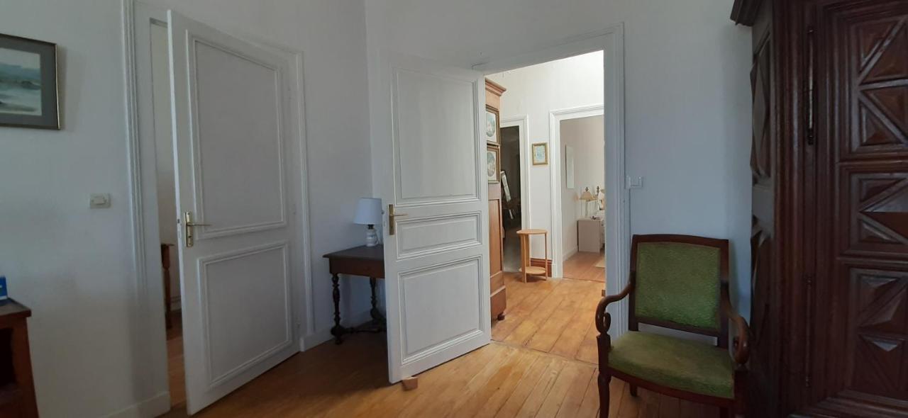 La Maison Du Port Mortagne-sur-Gironde エクステリア 写真