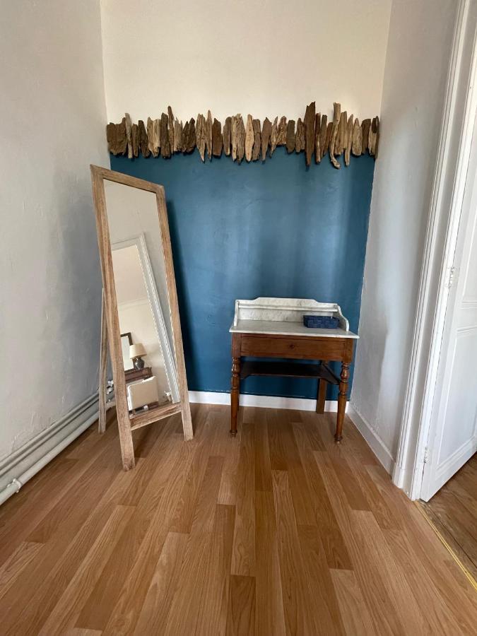 La Maison Du Port Mortagne-sur-Gironde エクステリア 写真